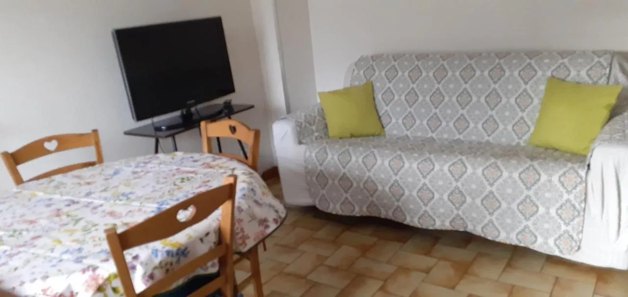 Gite Dans Hameau Ugine Apartment