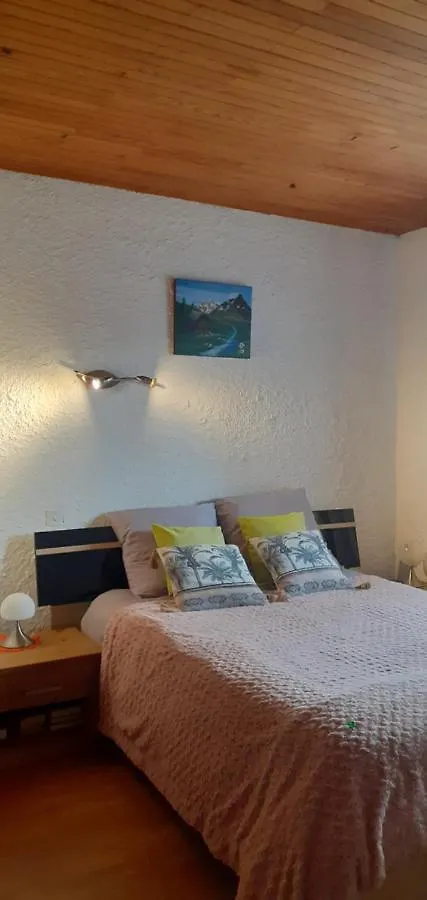 Gite Dans Hameau Ugine Apartment